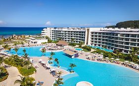 Ocean Coral Spring Resort